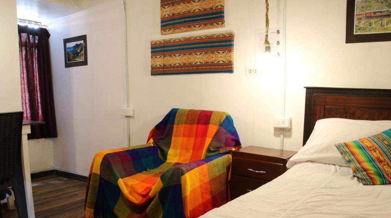 אוטהוואלו Hospedaje Los Ponchos מראה חיצוני תמונה