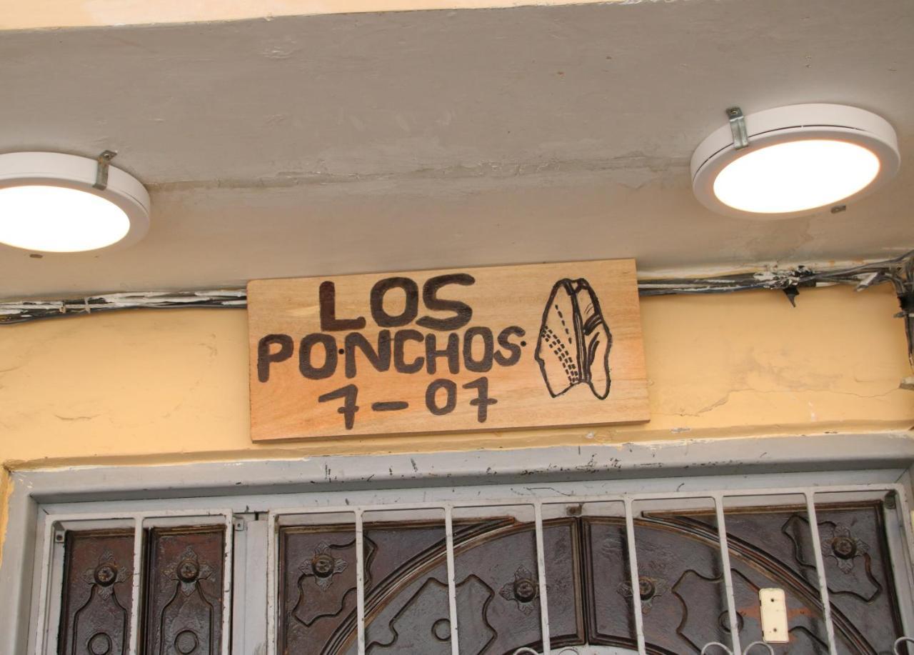 אוטהוואלו Hospedaje Los Ponchos מראה חיצוני תמונה